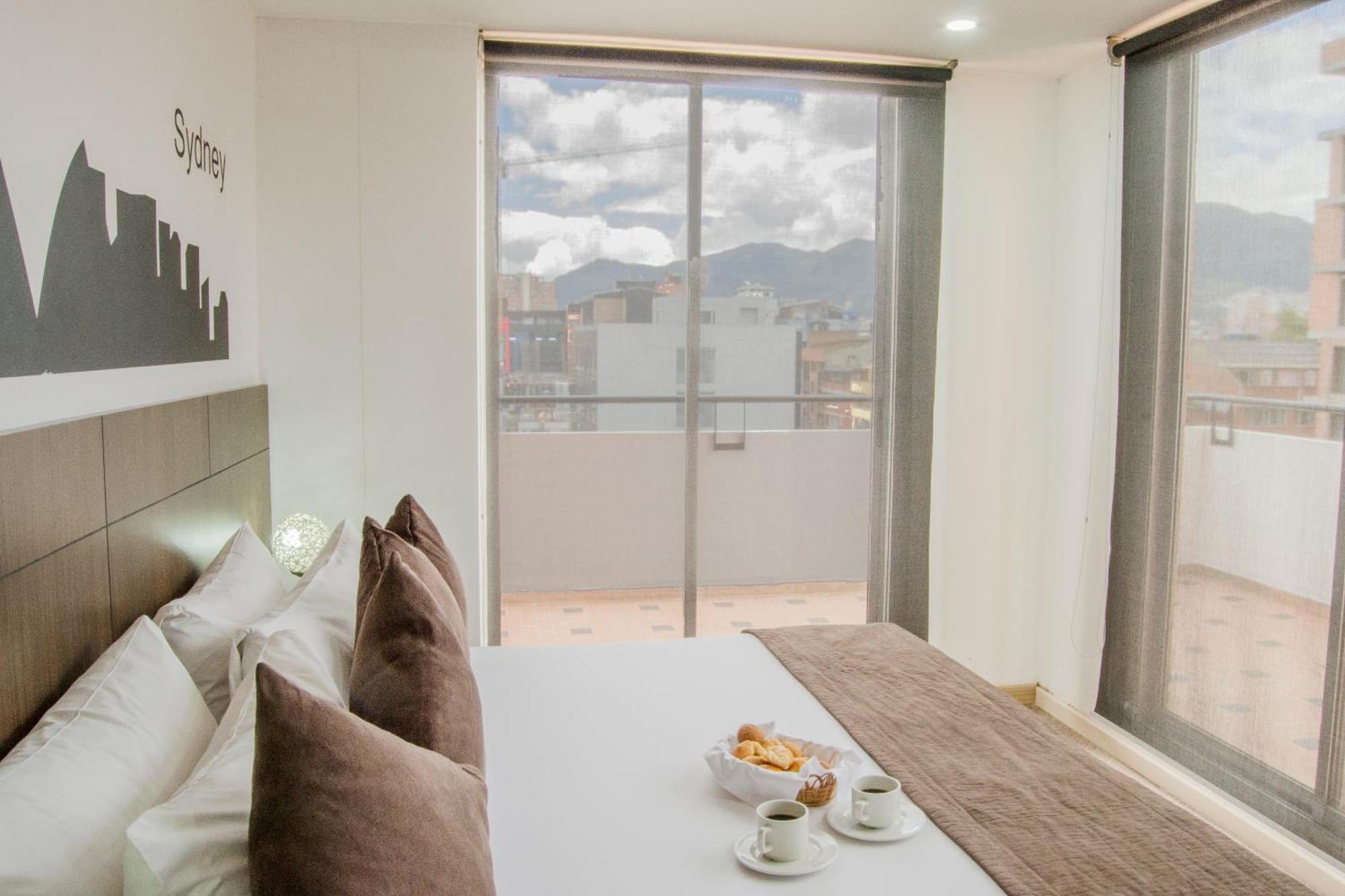 Hotel Apartamentos Regency La Feria Богота Экстерьер фото