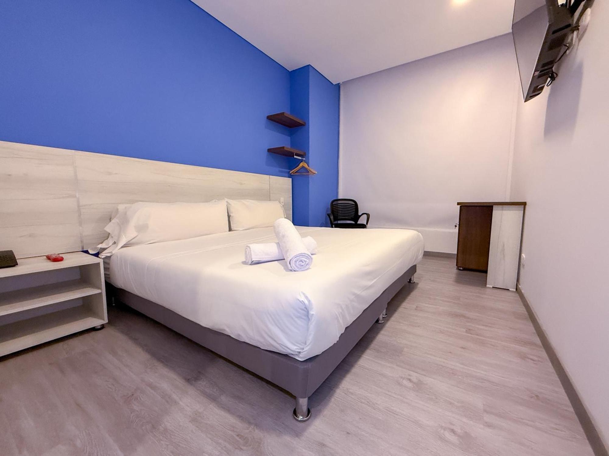 Hotel Apartamentos Regency La Feria Богота Экстерьер фото