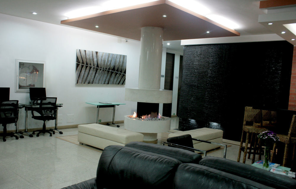 Hotel Apartamentos Regency La Feria Богота Экстерьер фото