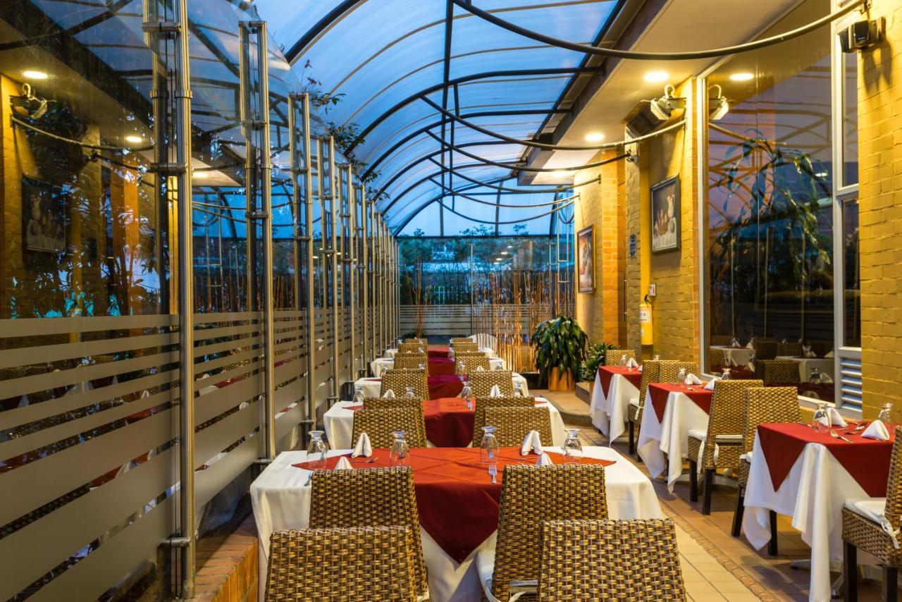 Hotel Apartamentos Regency La Feria Богота Экстерьер фото